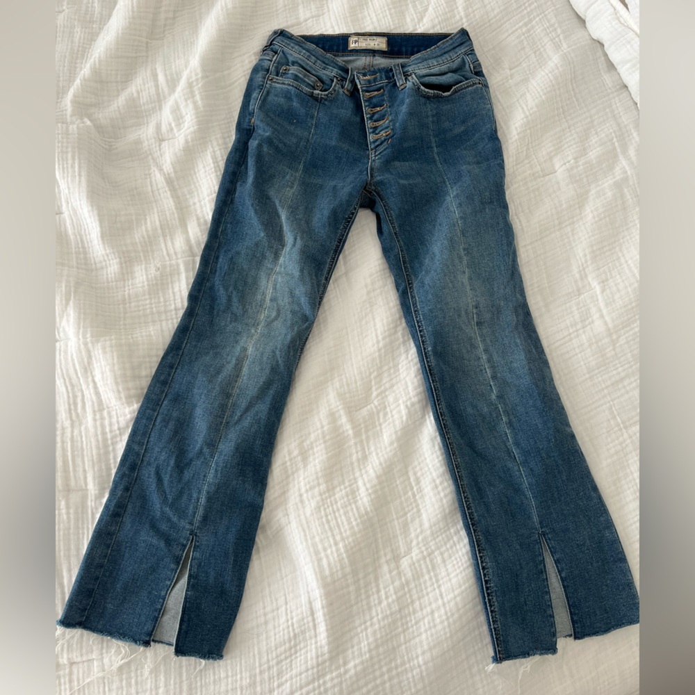 Free people cropped flare jeans size 25